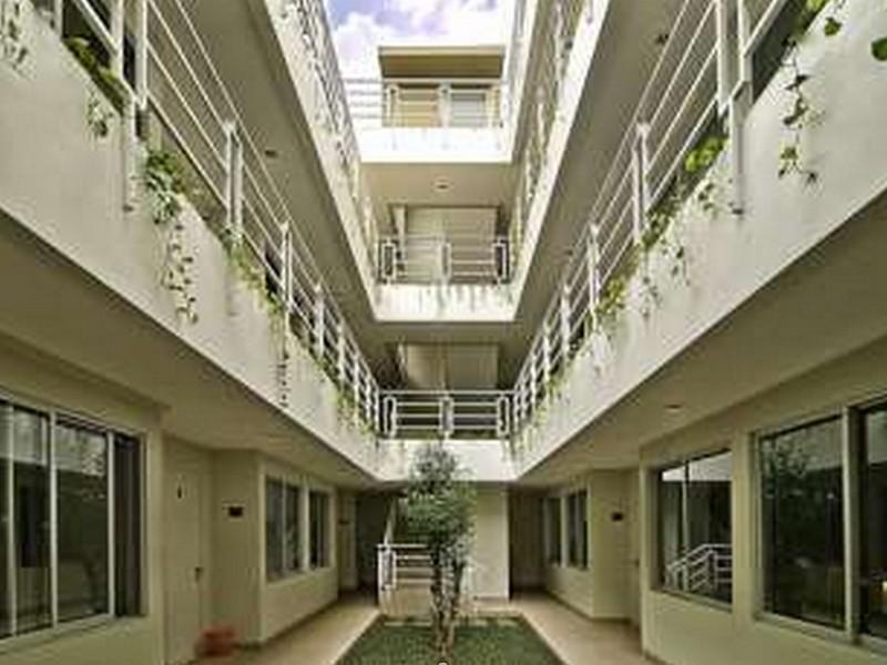 Legreen Suite Pejompongan Jakarta Exterior foto