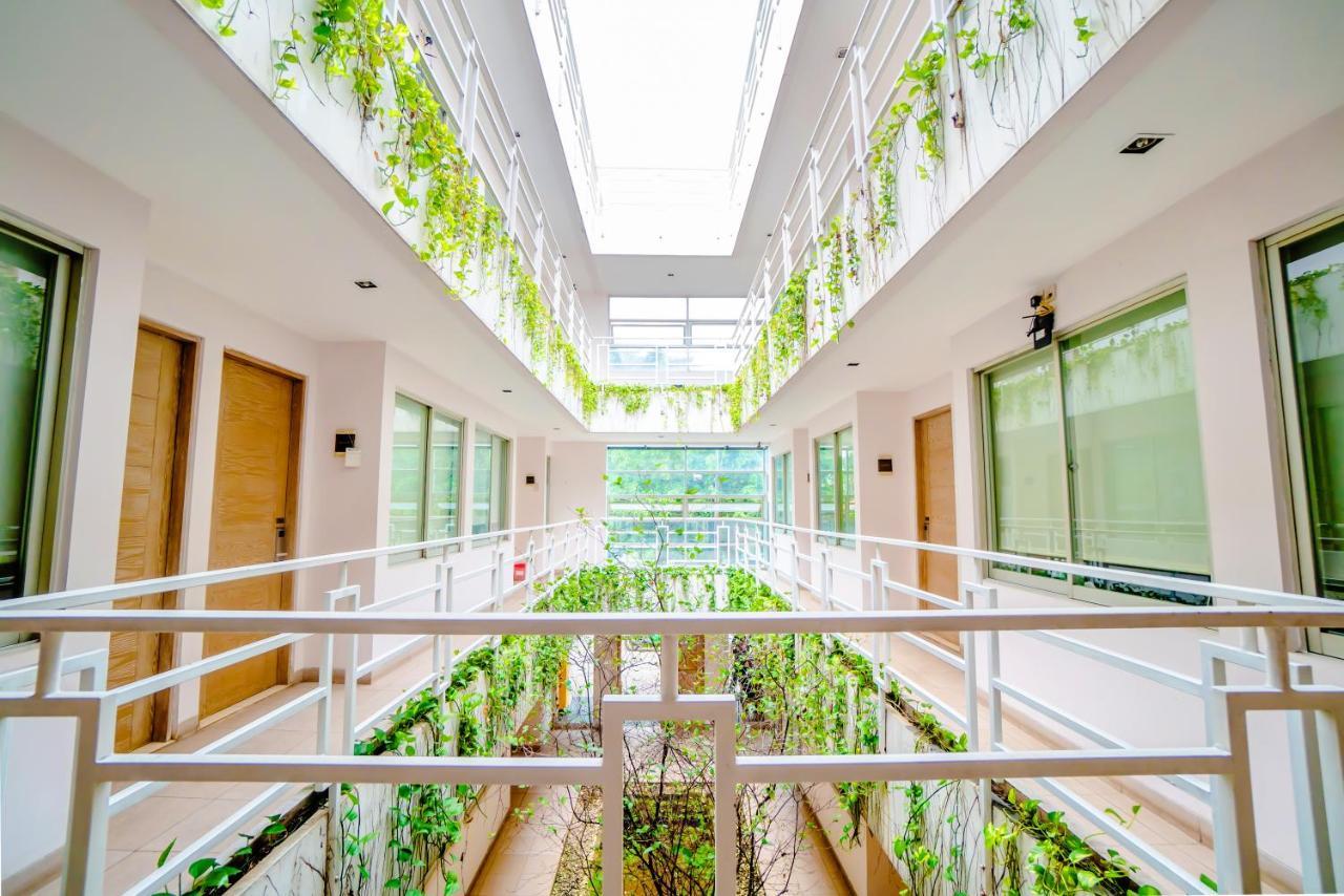 Legreen Suite Pejompongan Jakarta Exterior foto
